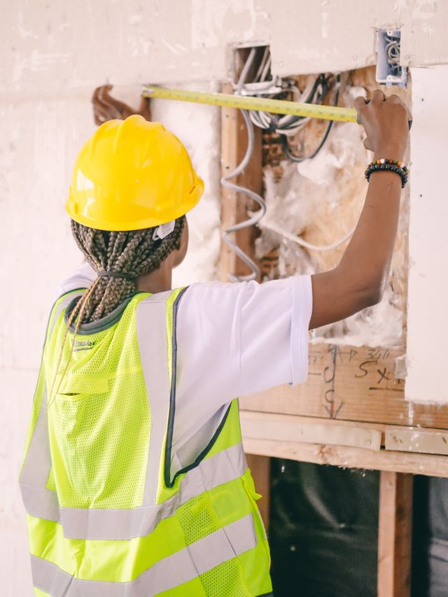 Electrician Jobs in Dubai